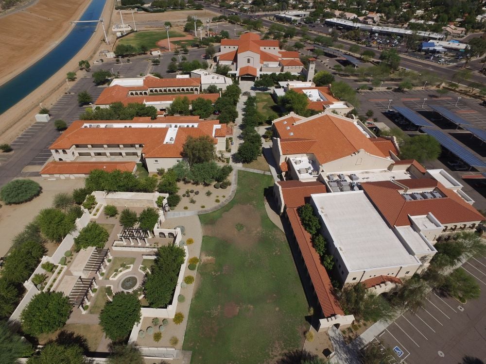 La Casa de Cristo Lutheran Church campus in Scottsdale